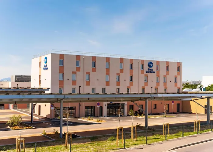 Western Terra Alta Airport Ξενοδοχείο